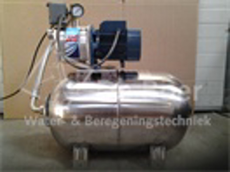 Picture of RVS hydrofoor JCRm15M/50L, 230 Volt